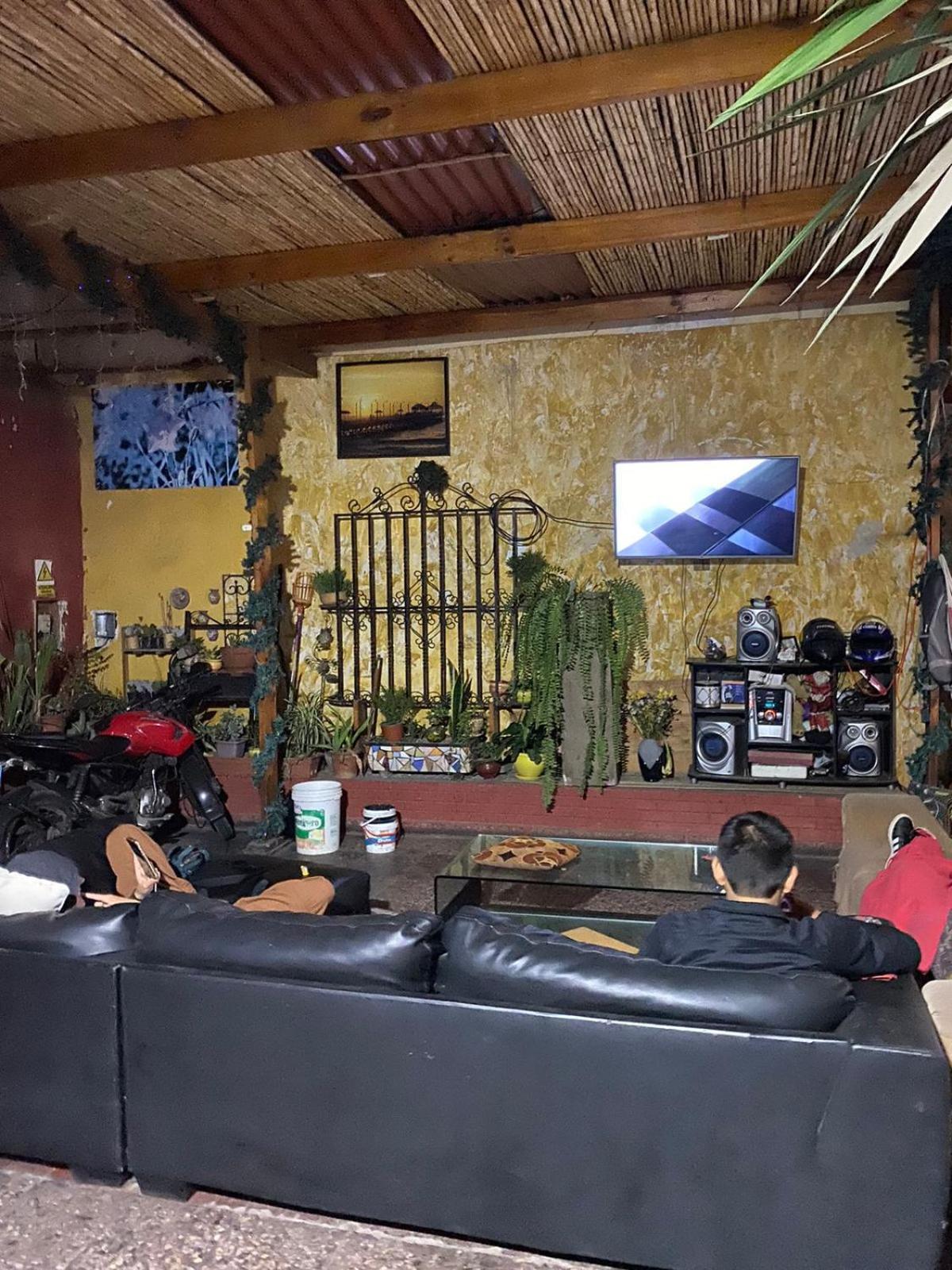 Garden Guest House Trujillo Ngoại thất bức ảnh