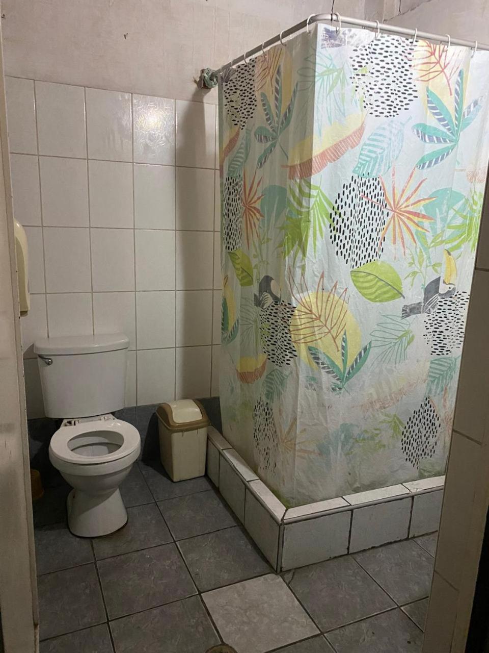 Garden Guest House Trujillo Ngoại thất bức ảnh