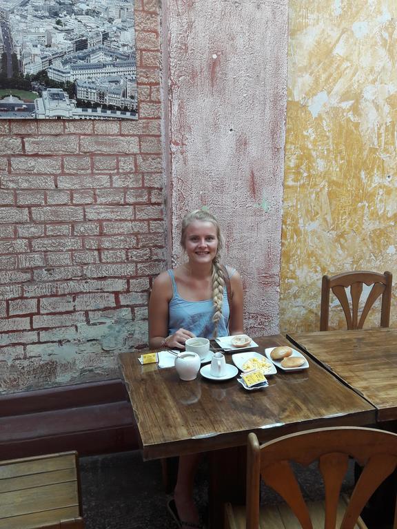 Garden Guest House Trujillo Ngoại thất bức ảnh